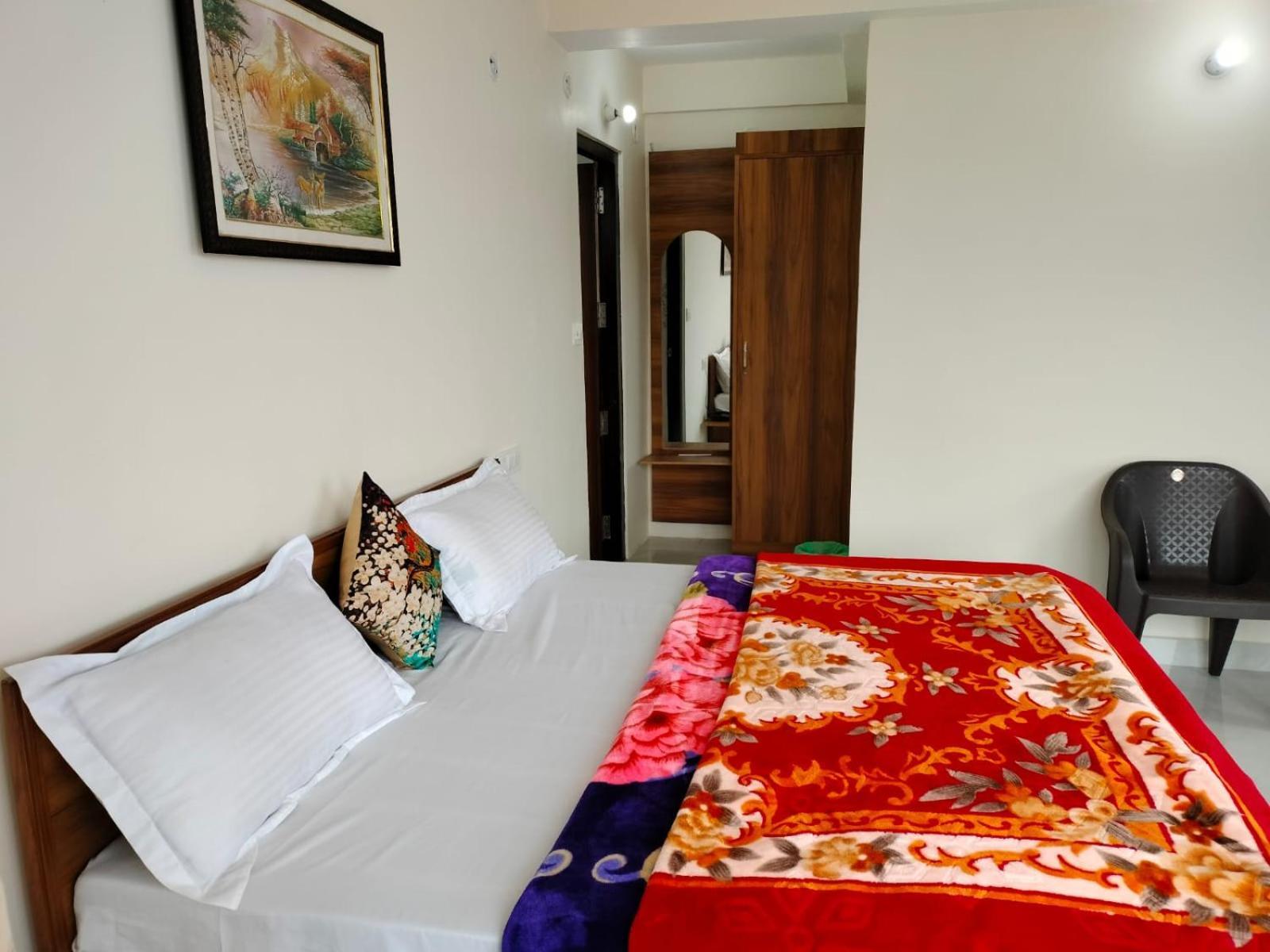 Elphinstone Inn Almora Exterior foto
