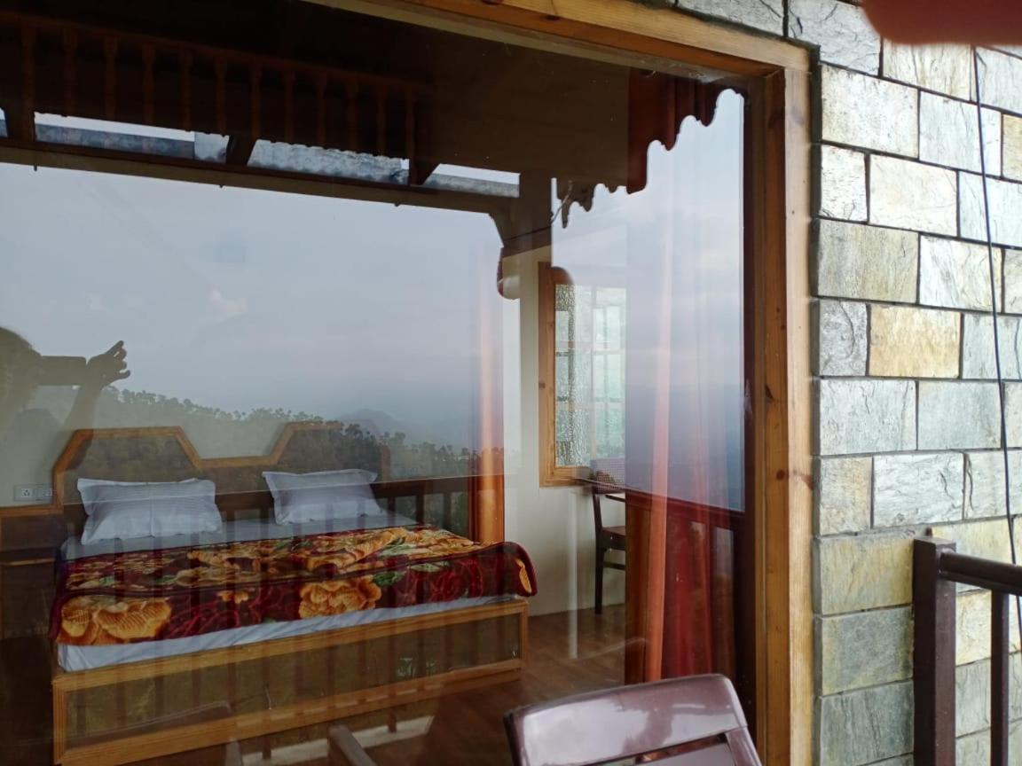 Elphinstone Inn Almora Exterior foto